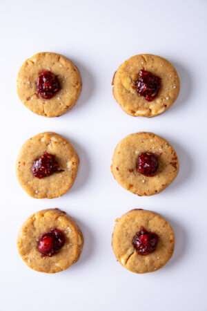 Raspberry Cookies x6